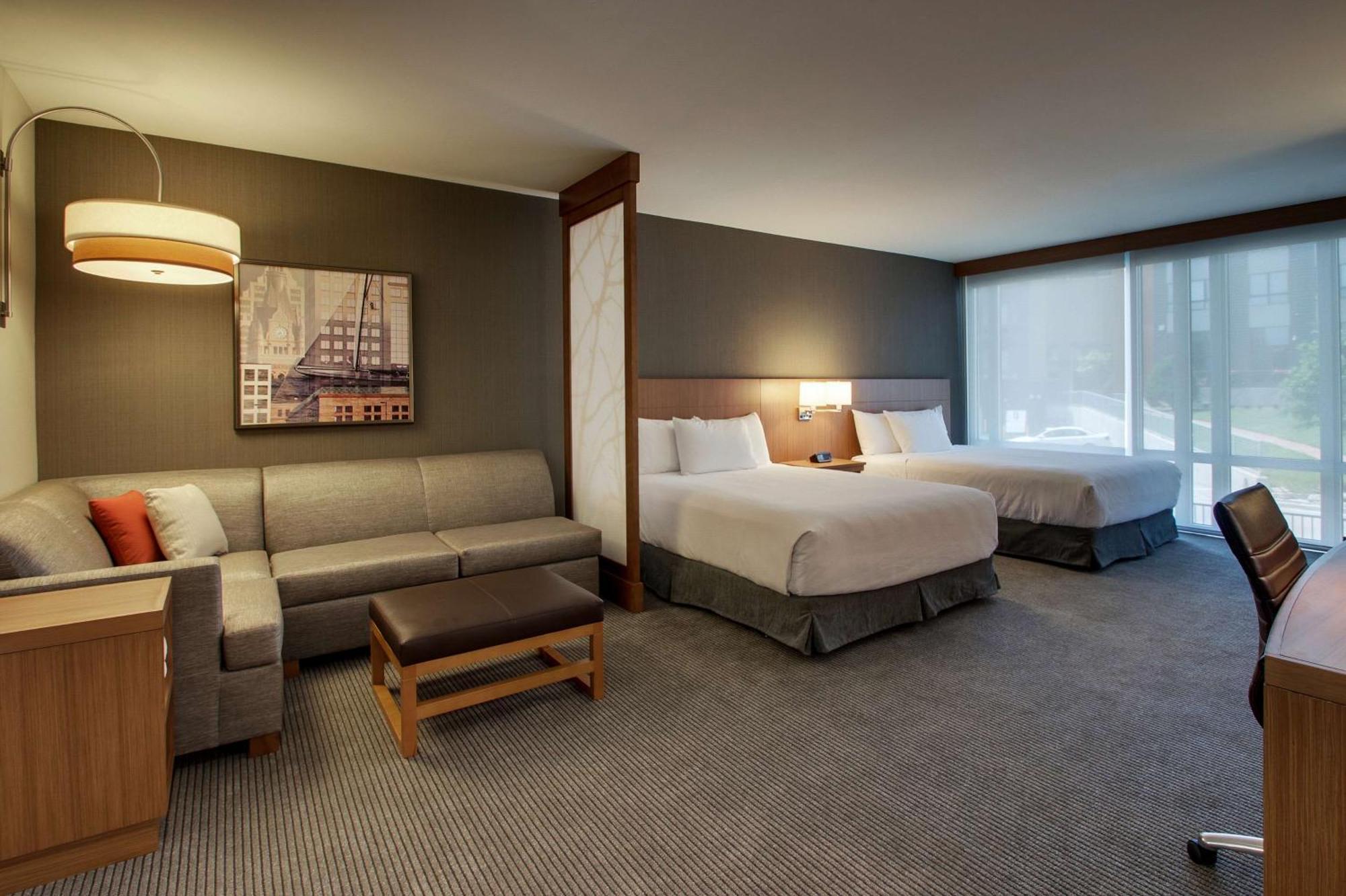Hyatt Place Milwaukee Downtown Экстерьер фото