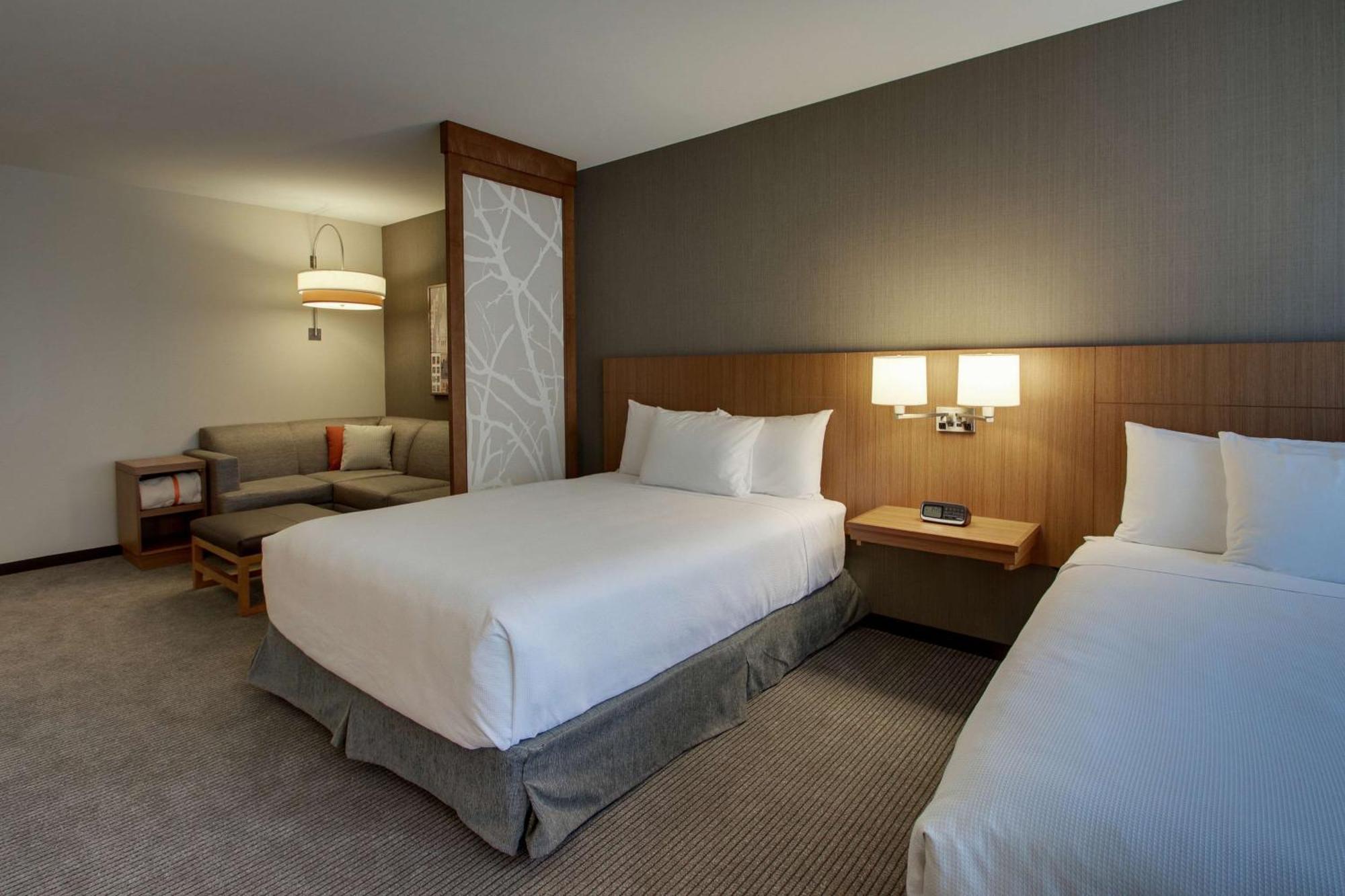 Hyatt Place Milwaukee Downtown Экстерьер фото