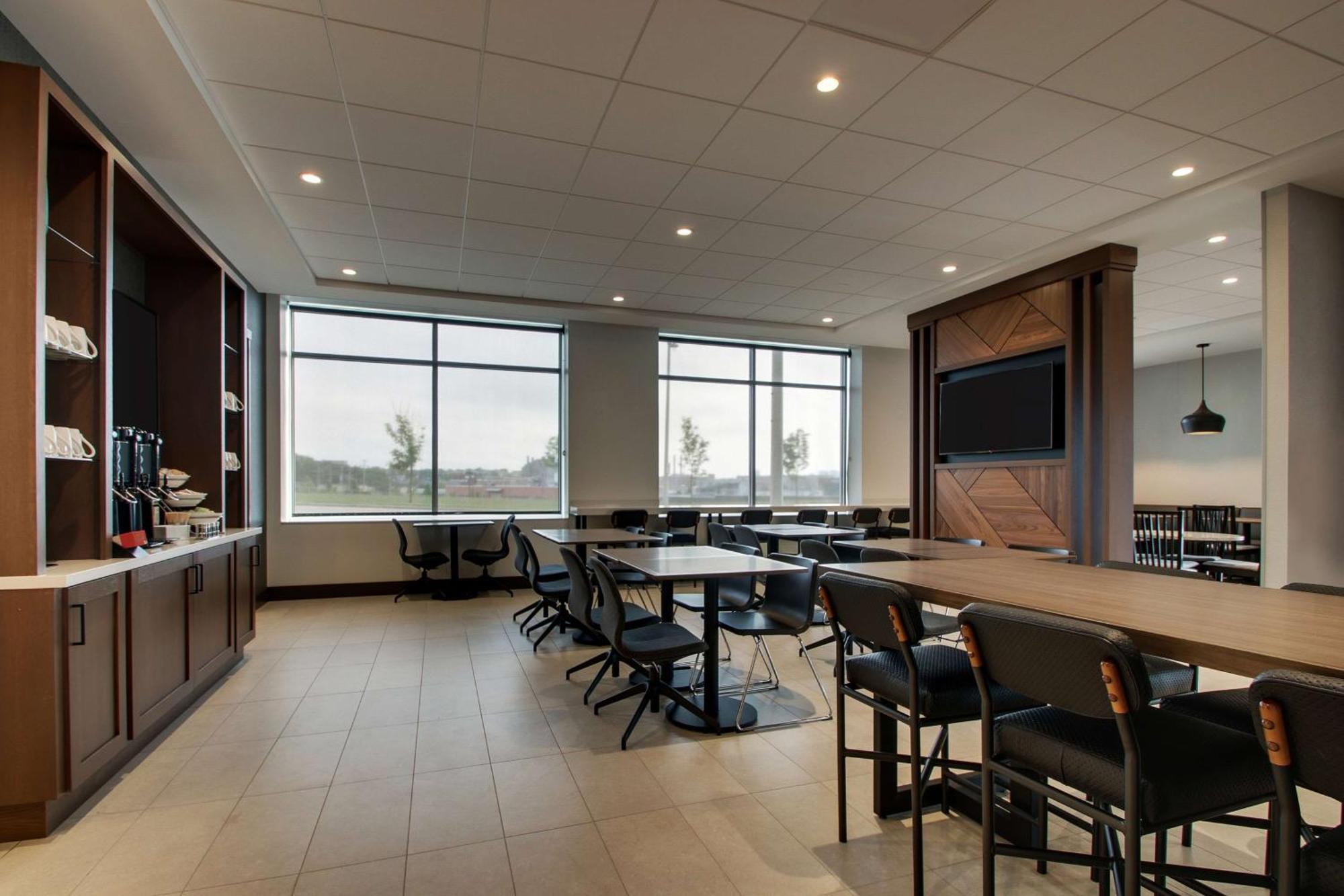 Hyatt Place Milwaukee Downtown Экстерьер фото