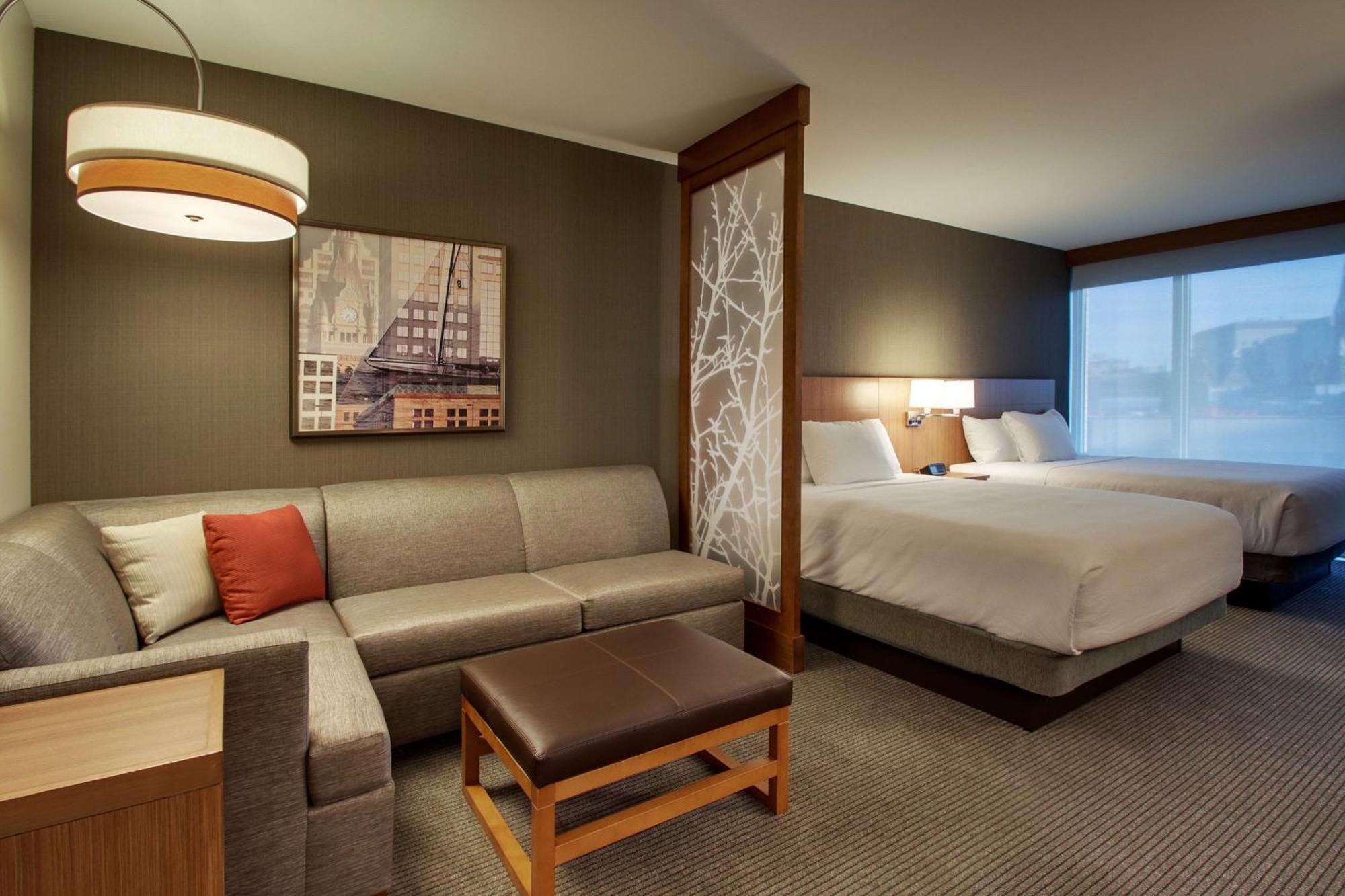 Hyatt Place Milwaukee Downtown Экстерьер фото